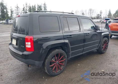 2014 Jeep Patriot Altitude z USA, uszkodzony, nr VIN 1C4NJPBA7ED678908